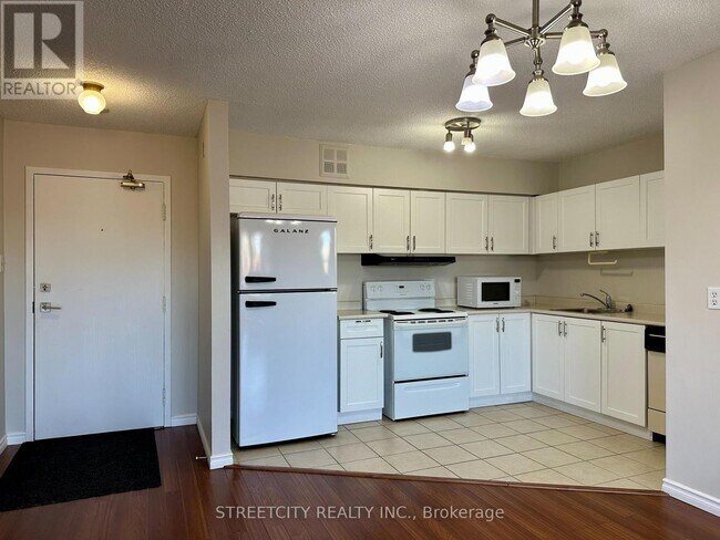 Photo du bâtiment - 1 Jacksway Crescent