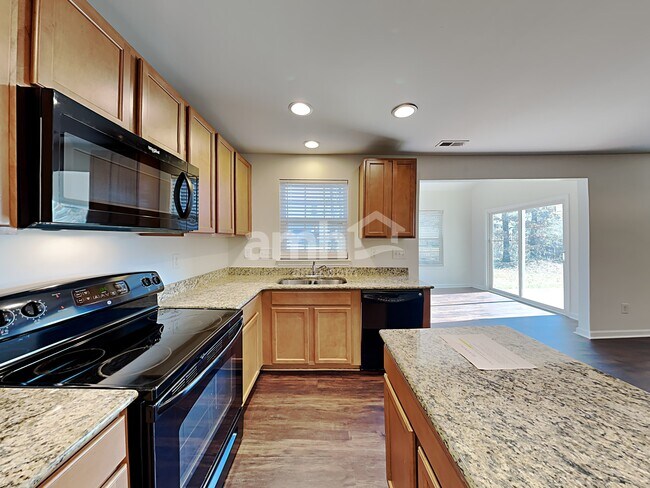 Foto del edificio - 4462 Roundwood Ct