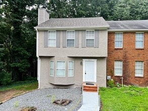 Building Photo - 1651 Cedar Bluff Way