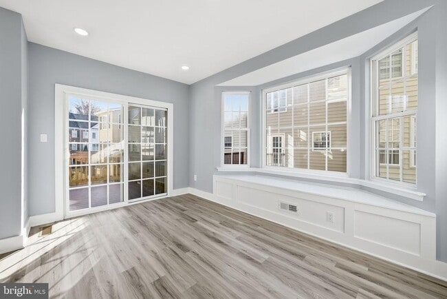 Foto del edificio - 7665 Audubon Meadow Way