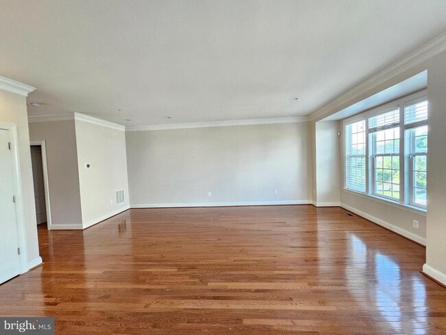 Building Photo - 9609 Bothwell Ln