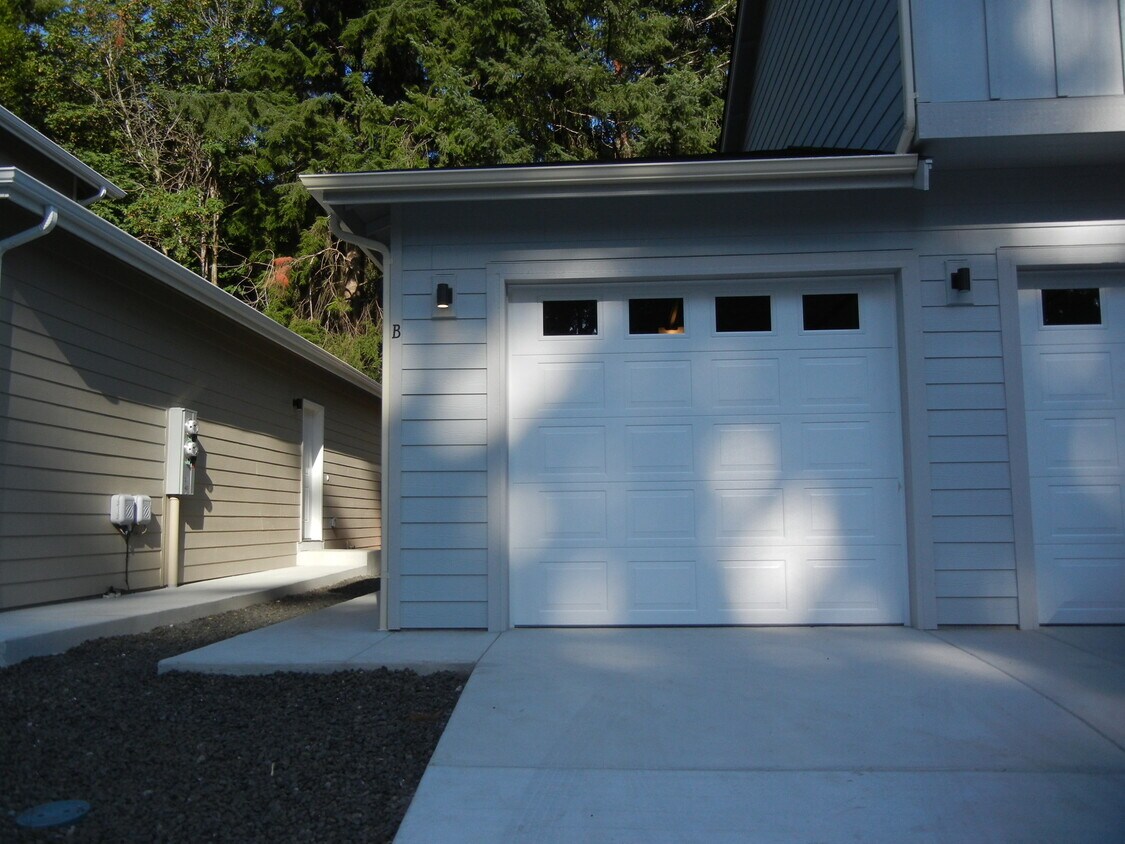 Foto principal - 6912 Liberty Ln