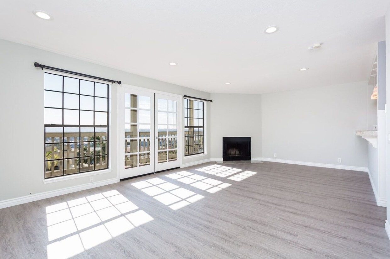 Foto principal - Luxury Condo in Mission Hills with VIEWS!