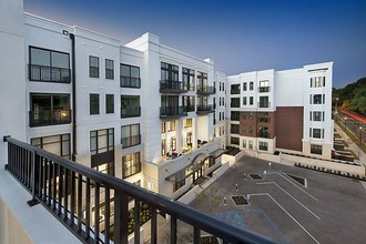 Park35 On Clairmont Rentals - Birmingham, AL | Apartments.com