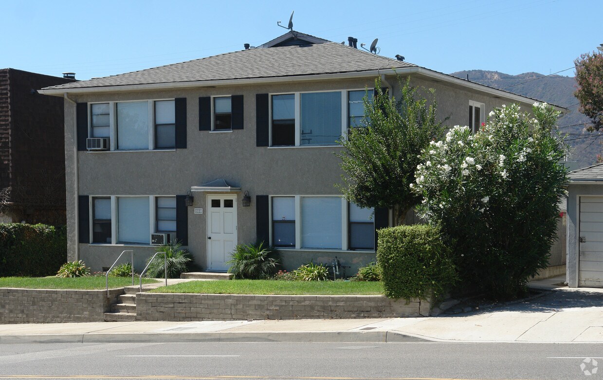 4121 Ocean View Blvd, Montrose, CA 91020 Apartments in Montrose, CA