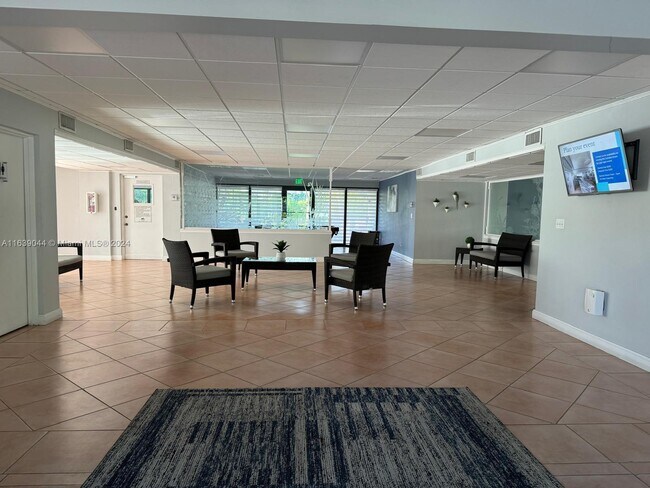 Building Photo - 7743 SW 86th St