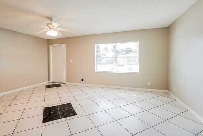 Building Photo - 8251 SW 11th St