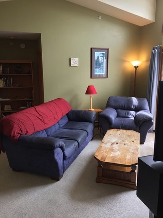 Foto del edificio - 511 Leah Ln