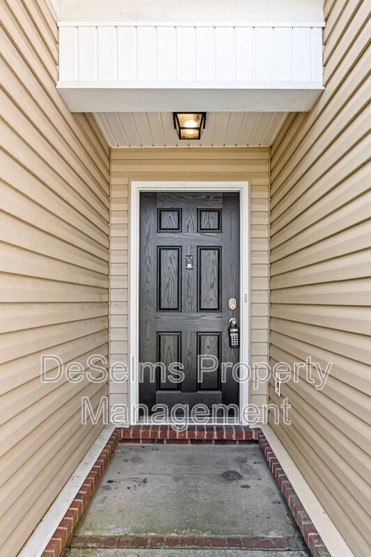 Building Photo - 3733 Shoteka Dr