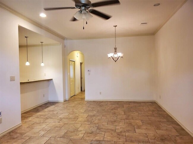 Building Photo - 3827 Harvey Rd