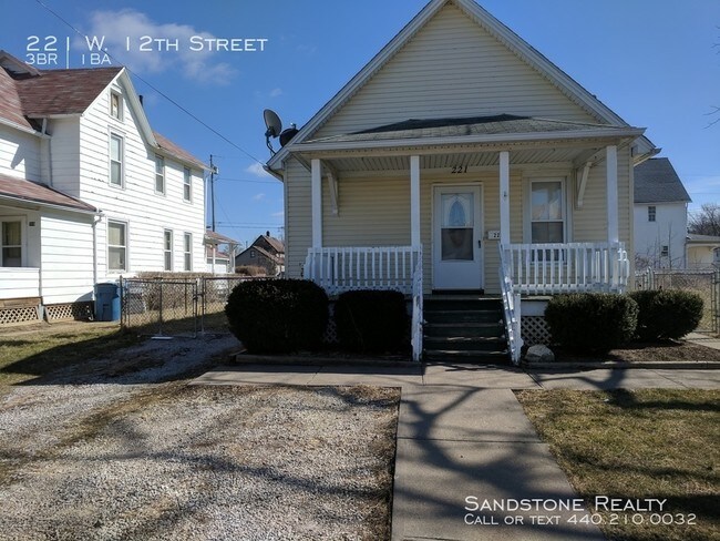 Building Photo - 3 Bedroom Ranch! Budget priced!