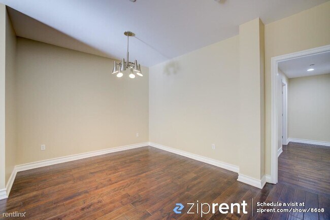 Building Photo - 3 br, 2 bath Condo - 1726 South Bentley Av...