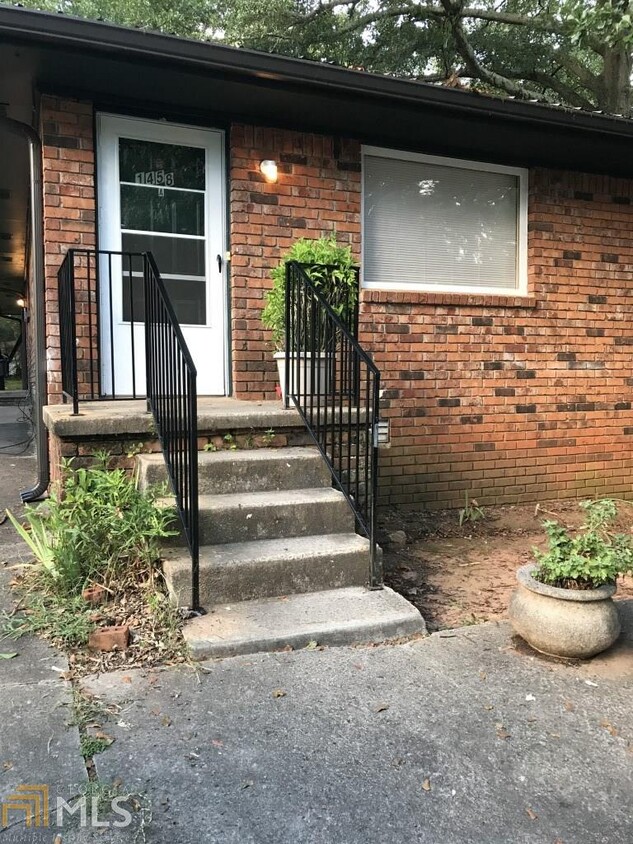 1458 Clermont Ave Unit A, Atlanta, Ga 30344 - Room For Rent In Atlanta 