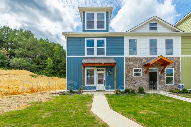 Building Photo - 1908 Cypress Ln