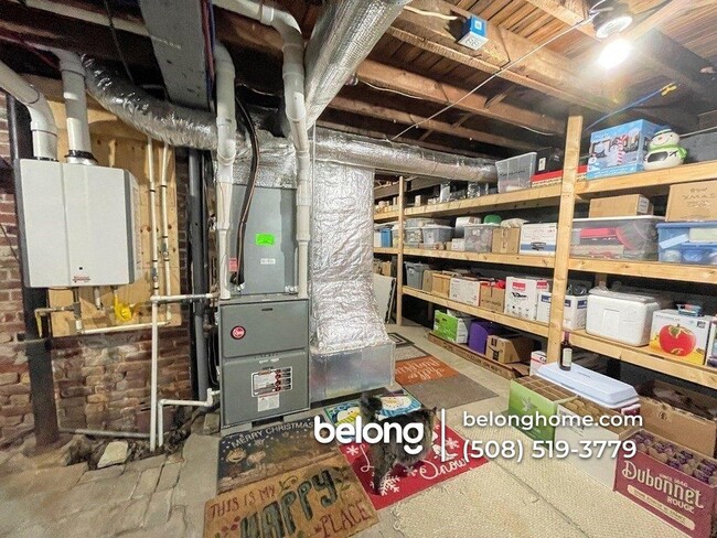 Building Photo - 204 Millbury Ave