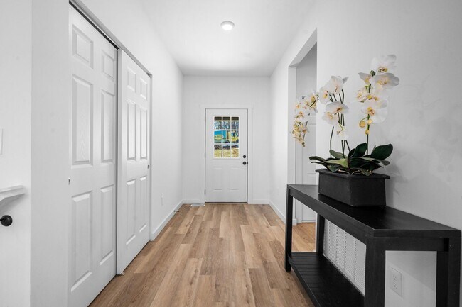 Foto del edificio - Prime Maiden Location – Luxury 4BR Split-L...