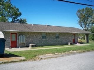 Primary Photo - 109 E McDonald St