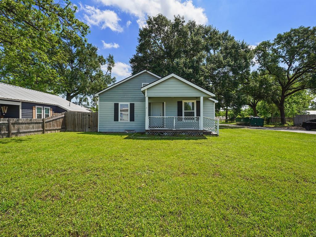 Foto principal - 111 Holderrieth Blvd