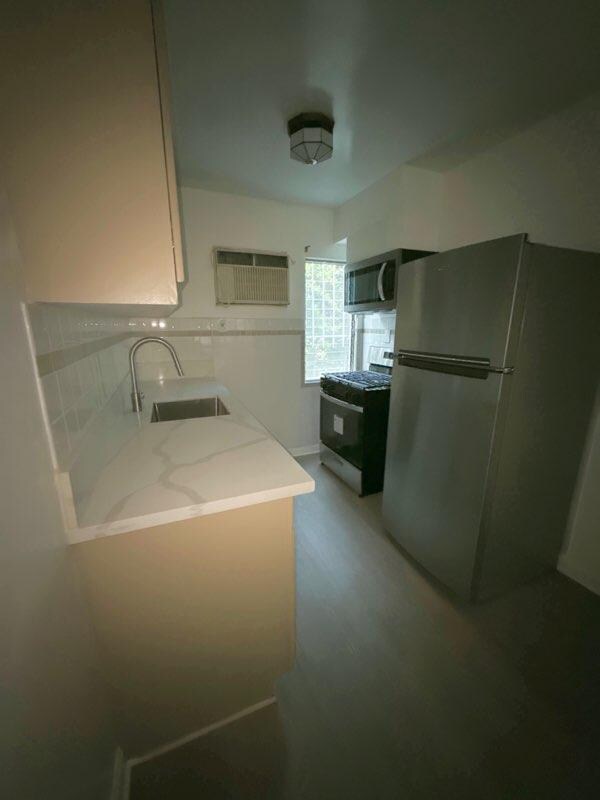 Foto del edificio - 1012 Hammond St