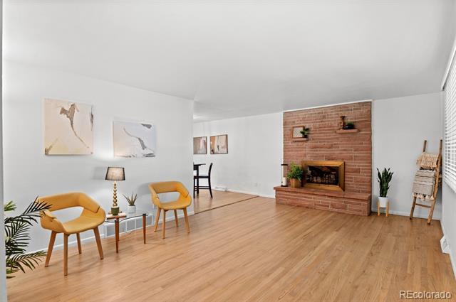 Foto del edificio - 6740 S Delaware St