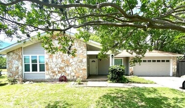 Building Photo - 10801 Hard Rock Rd