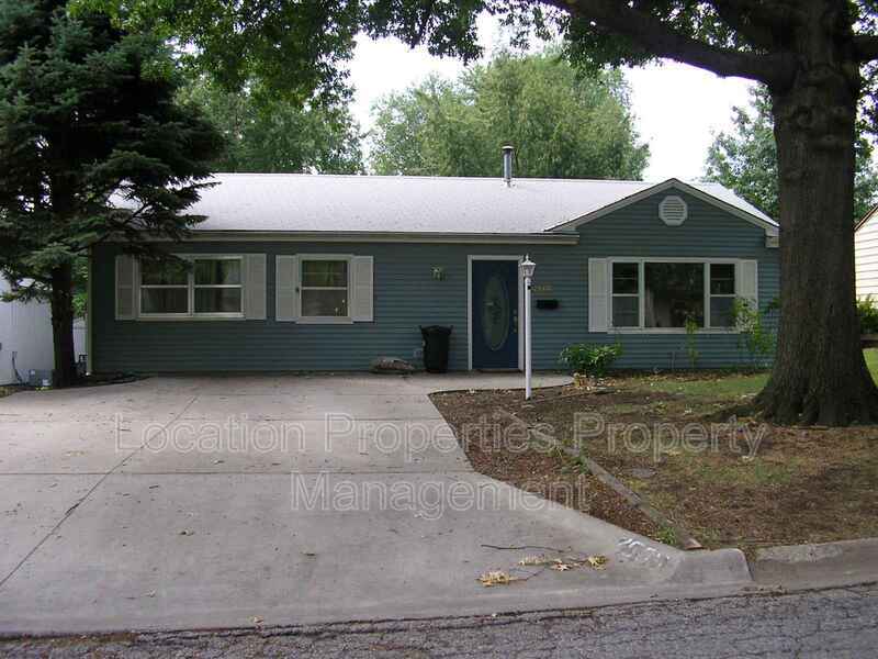Primary Photo - 2505 Moundview Dr