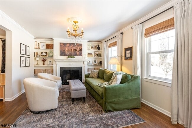 Building Photo - 348 Tichenor Ave