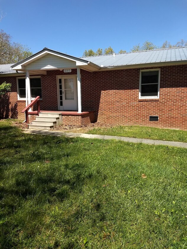 613 Deep Draw Rd, Crossville, TN 38555 House Rental in Crossville, TN