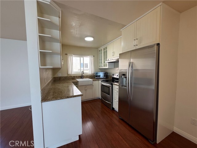 Building Photo - 209 N Lucia Ave