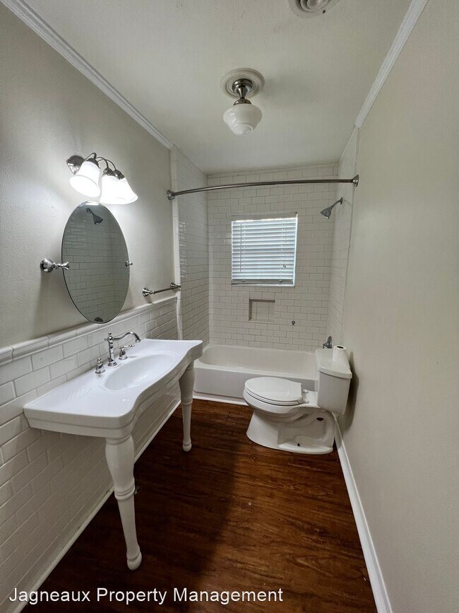 Foto del edificio - 2 br, 1 bath House - 821 McArthur St