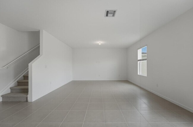 Foto del edificio - 10485 NW Suncrest Lp