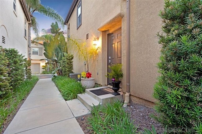 Building Photo - MOVE-IN SPECIAL $500 OFF! Otay Ranch - Gorgeous 2 Bed/2 Bath Condo with Garage