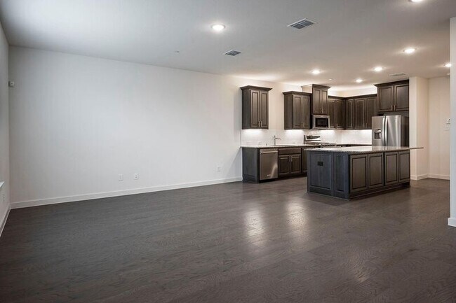 Foto del edificio - 1763 Montgomery Dr