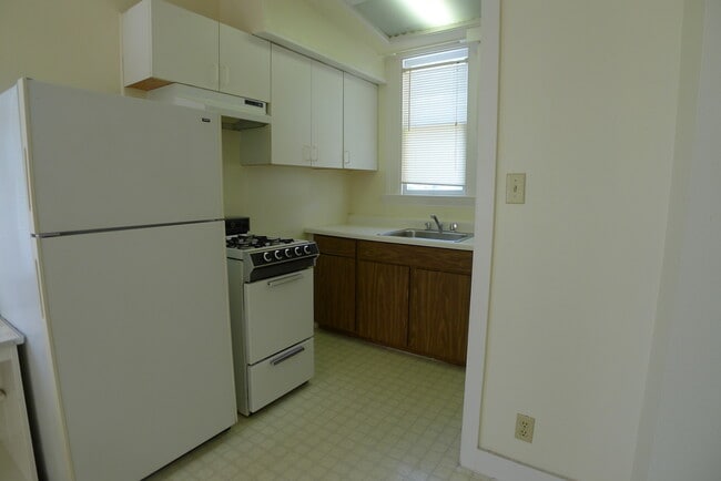 Photo - 1609 Stuart St Apartment