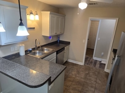 Building Photo - 138 Caraway Ct