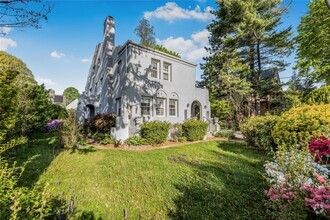 Building Photo - 158 Old Mamaroneck Rd