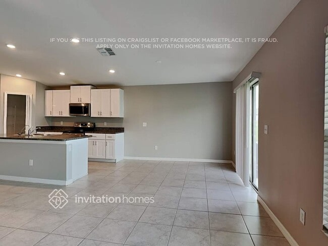 Building Photo - 1496 Flower Dust Dr