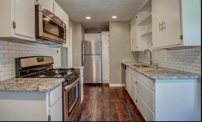 Foto del edificio - 2644 NW 34th St
