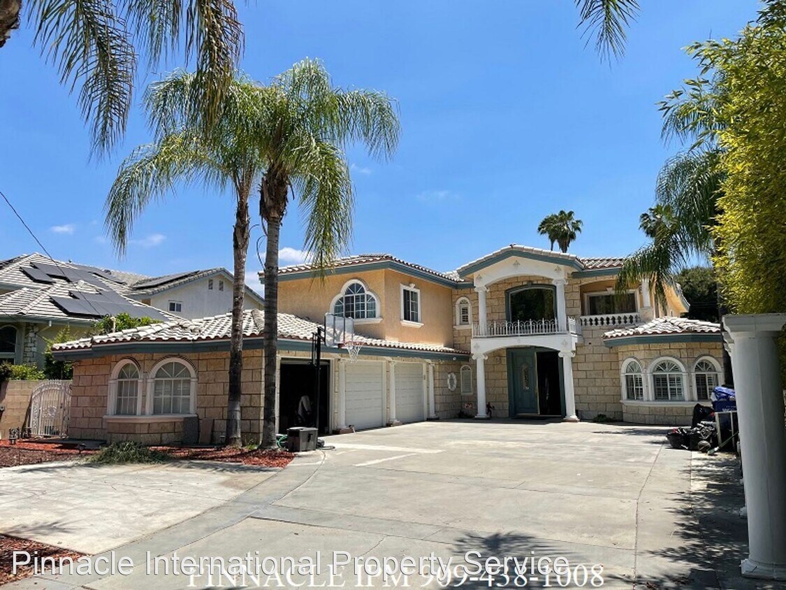 Foto principal - 5 br, 5 bath House - 1008 S. 8th Avenue
