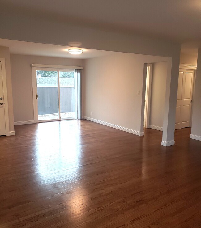 Refinished hardwood floors. - 2724 Wiswall Dr