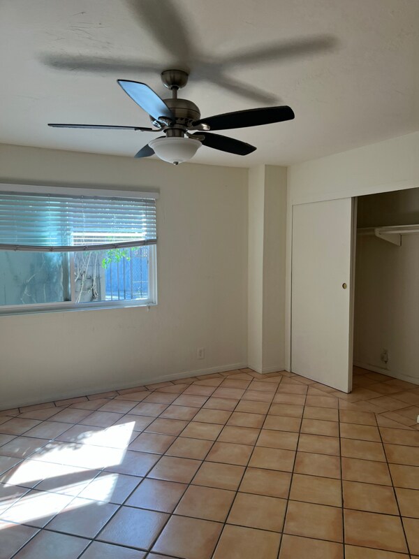 Foto del edificio - 3949-3933 33rd St