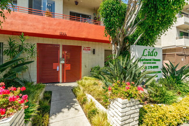 Entrada - Lido Apartments - 1825 Butler Ave/1822 Col...