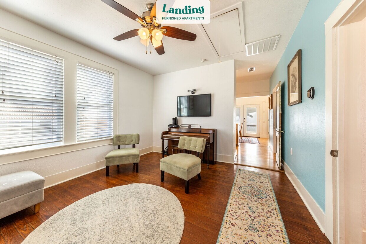 Foto principal - 3011 Prado St