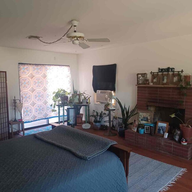 Foto del edificio - 11541 Moreno Ave