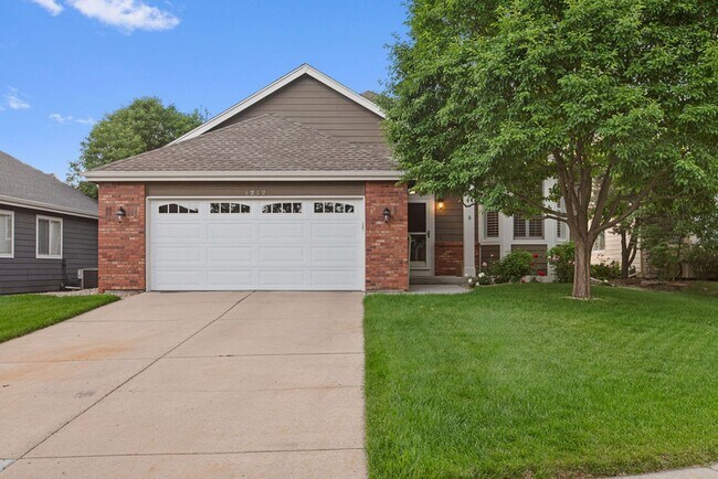 Foto del edificio - Beautiful Ranch-Style Home in Paragon Poin...