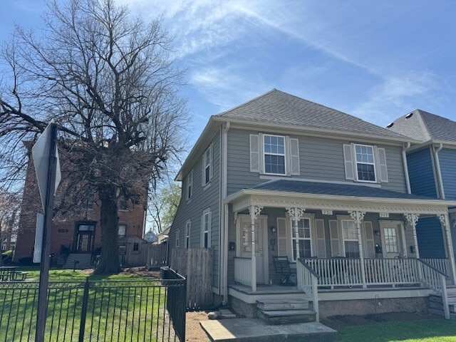 Building Photo - 949 Prospect St