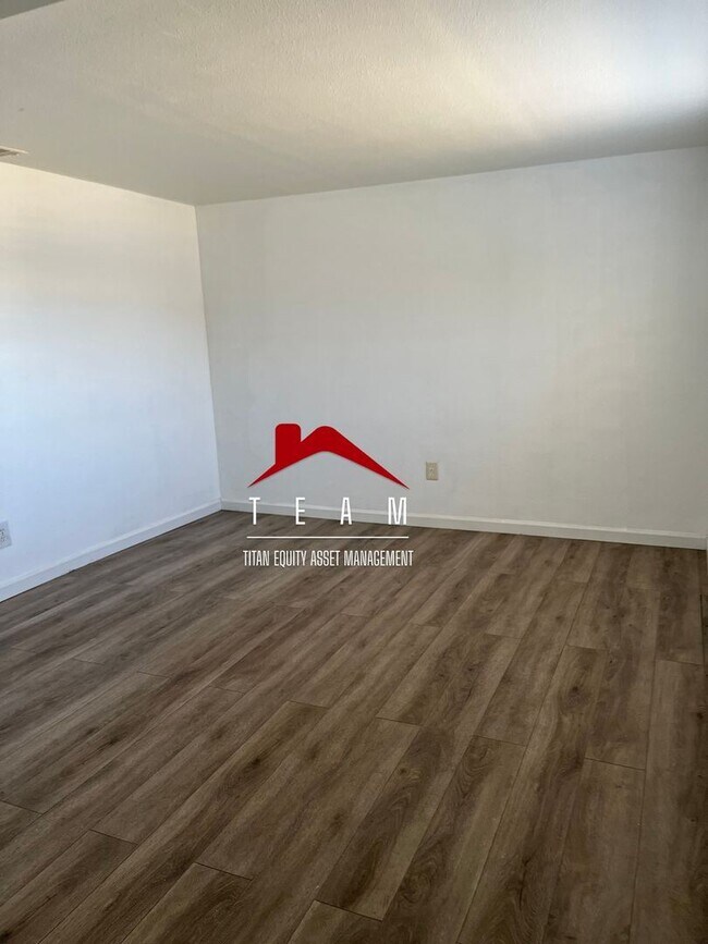 Foto del edificio - 3 br, 2 bath House - 5225 Cherokee Way