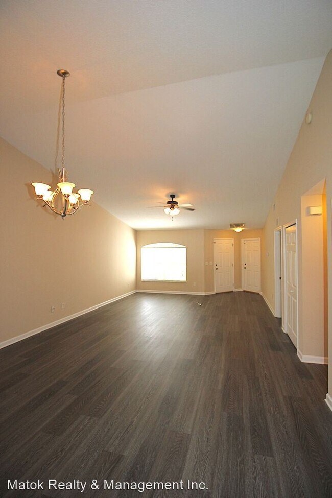 Building Photo - 3 br, 2 bath House - 31 Pine Grove Dr Unit A