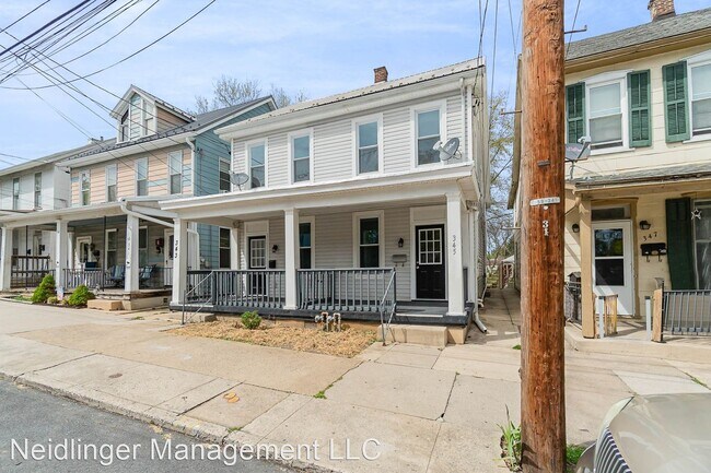 Foto del edificio - 2 br, 1.5 bath House - 345 E King Street