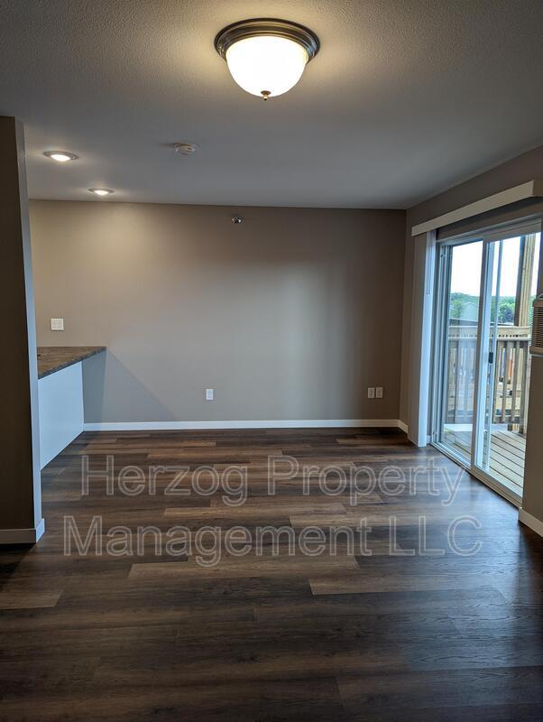 Foto del edificio - 1873 10th Ave E